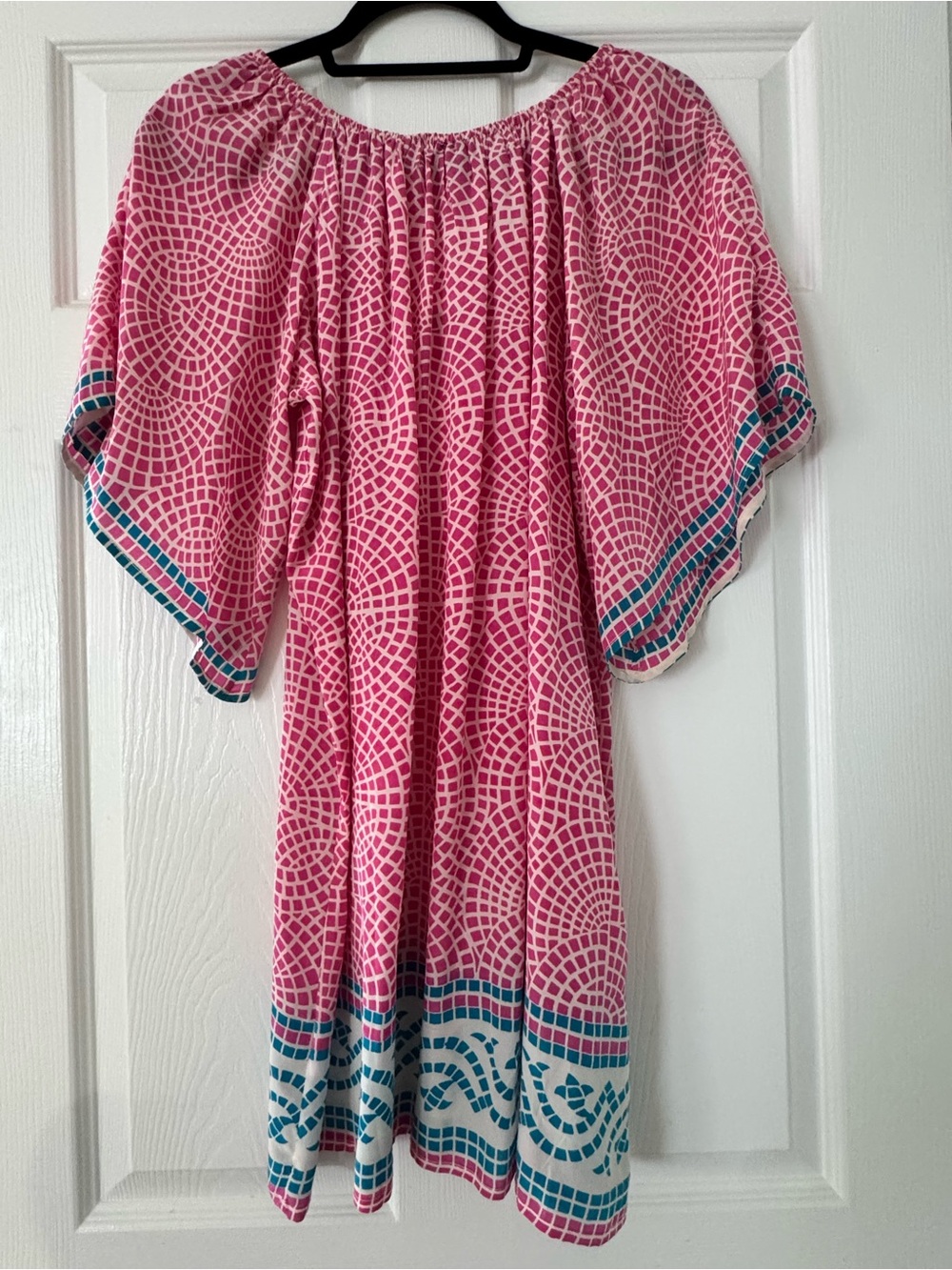 Tolani Pink Mosaic Print Tunic Dress with Blue Trim NWT Size M - Picture 2 of 5